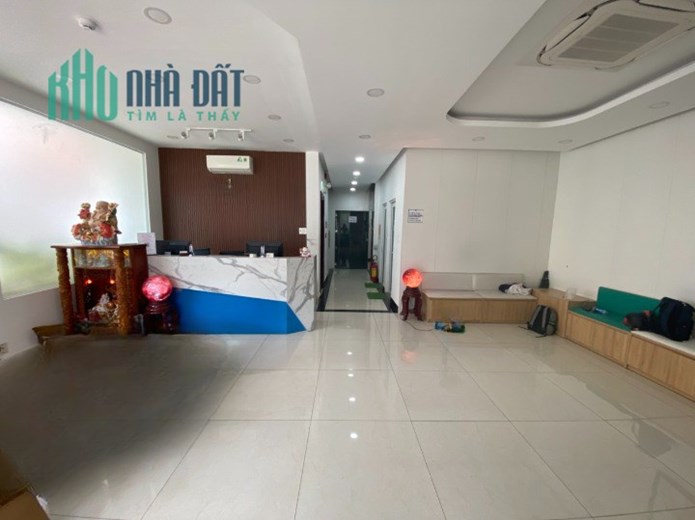 Cho thuê toà nhà 2MT đường D3 (Võ Oanh), Phường 25, Bình thạnh