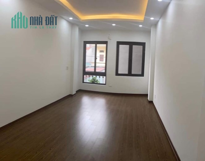 Bán Nhà Ngõ 219 Định Công Thượng 32m2  4 tầng