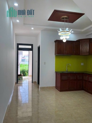HẠ GIÁ BÁN GẤP 1 CĂN DUY NHẤT - CHỈ 2 TỶ 850tr - NHÀ HAI TẦNG MỚI TINH - SÂN ĐẬU Ô TÔ 7 CHỖ -