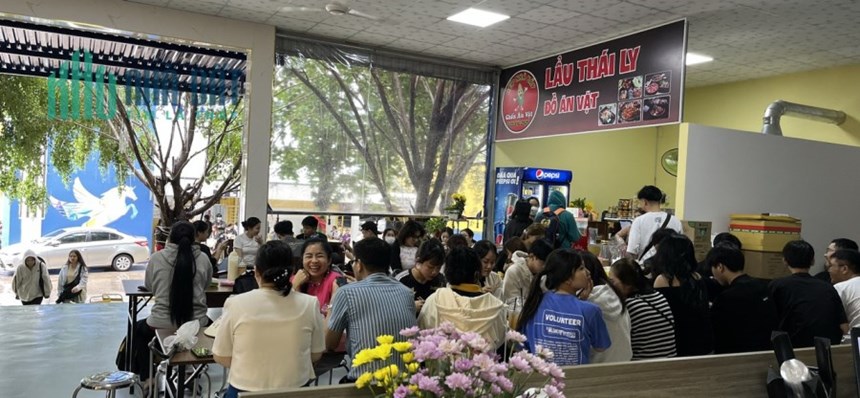 Quân Gò Vấp, Sang Nhượng Quầy  - Quán Ăn, Khu Căn Tin trường Đại Học Mở , D/C : 371 Nguyễn Kiệm ,