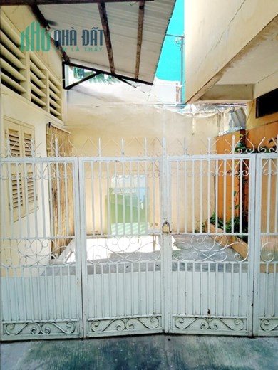 Nhà thuê sát MT Trần Nguyên Hãn P13.Q8 Giá 6,5 triệu