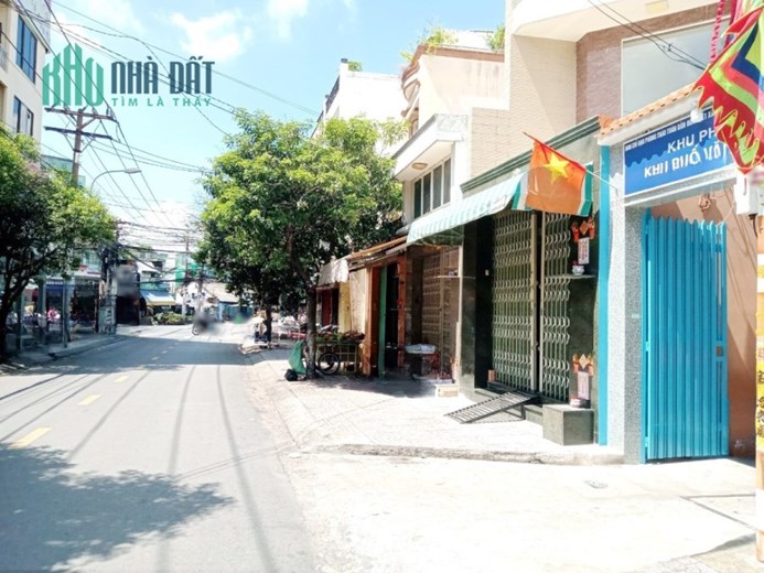 Nhà thuê sát MT Trần Nguyên Hãn P13.Q8 Giá 6,5 triệu