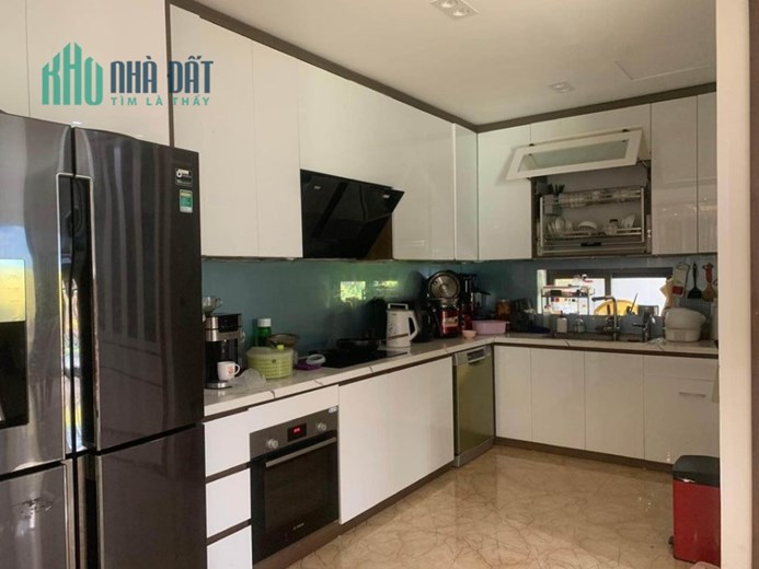nhà quá đẹp - 7 tầng thang máy - nhà mới tinh - trần cung - ngõ rộng - giá 7.5 tỷ