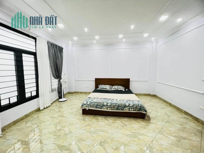 nhà quá đẹp - 7 tầng thang máy - nhà mới tinh - trần cung - ngõ rộng - giá 7.5 tỷ