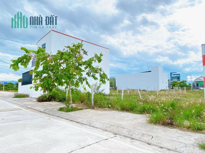 BÁN LÔ ĐẤT SONG SONG ĐƯỜNG D6, DIÊN LẠC, DIÊN KHÁNH.