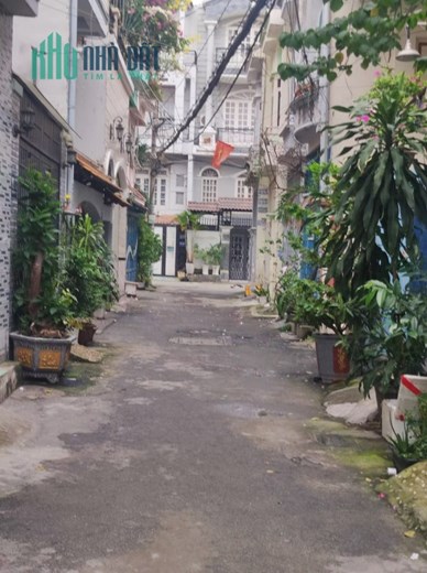 Bán nhà 1/ HXH Phạm Văn Chiêu, 4x13m, 2 tầng BTCT với 3 PN chỉ 4.5 tỷ TL