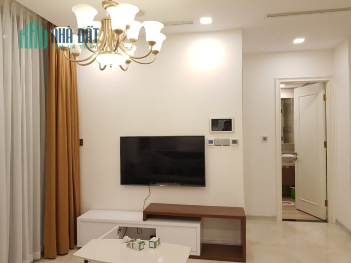 Cho thuê căn hộ 2PN Vinhomes Ba Son rộng rãi thoáng mát view trọn Q1