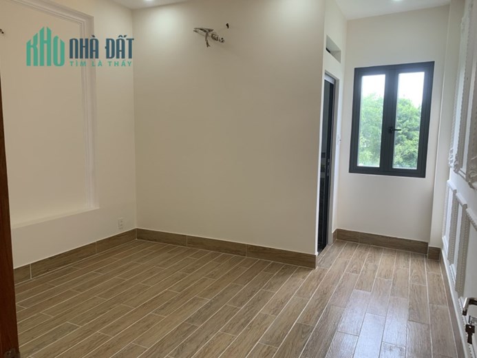 Nhà bán Bình Tân Bình Hưng Hòa A – Chỉ nhỉnh 5 Tỷ nhà đẹp HXH 8M an ninh yên tĩnh khu phân lô đồng
