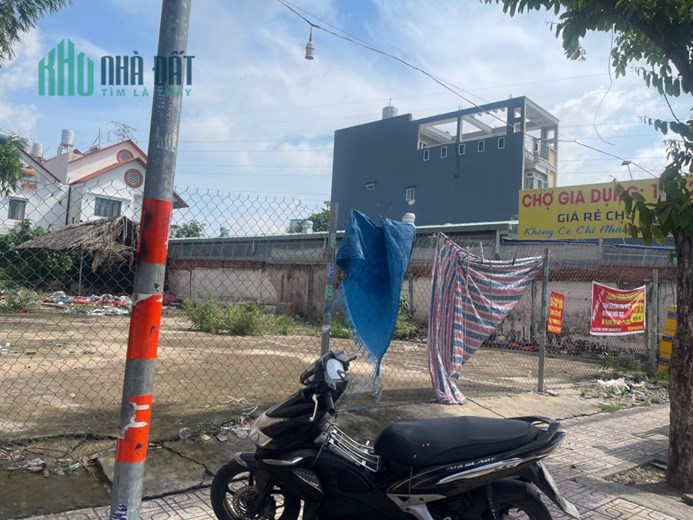 Cho thuê  MT đất trống phan văn trị 400m2 55tr – thích hợp làm bi da