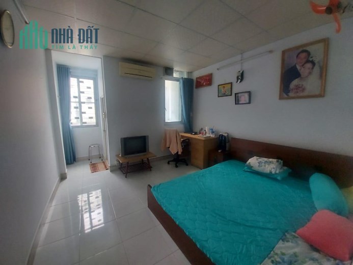 NHÀ PHAN VĂN HÂN - 3 TẦNG - NHỈNH 8 TỶ - VÀI PHÚT ĐẾN Q1.