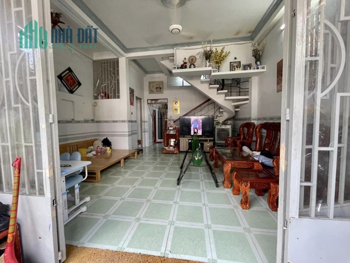 NHỈNH 6 TỶ - NGANG 5.2M - HẺM NHỰA XE TẢI - DIỆN TÍCH 60M2-