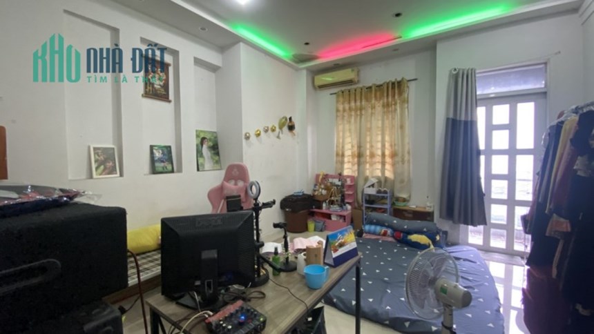 Hiếm HXH Lũy Bán Bích - Tân Phú - 4,5x20m - 2 tầng
