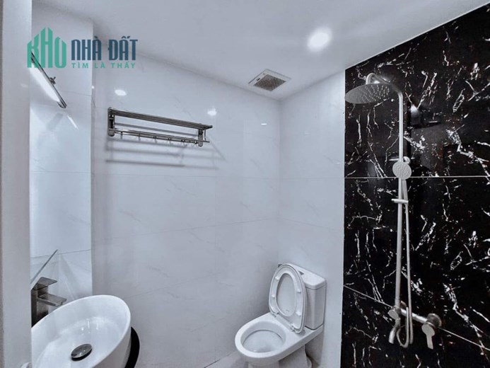 CHO THUÊ VĂN PHÒNG NGUYÊN CĂN HOÀNG HOA THÁM BÌNH THẠNH