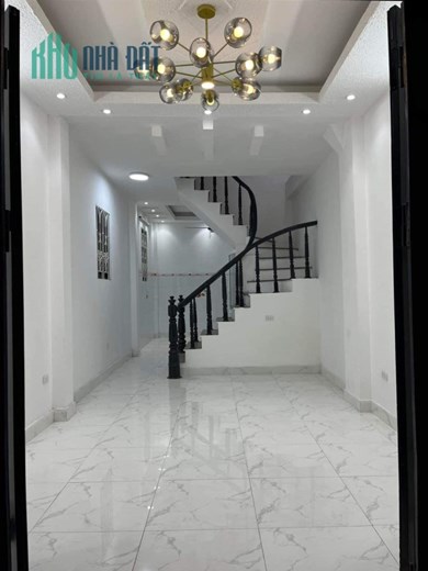 Nhà Hoàng mai - lô góc 50m2*4 Tầng MT 4.1M giá 4.1 Tỷ