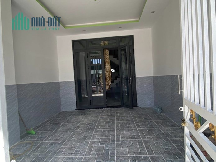 2 tỷ 8 bán luônmới xây đường oto tại Đà Lạt - rộng 68m2