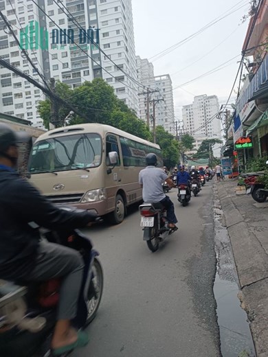 Bán gấp mặt tiền Trịnh Đình Thảo 160m2 ngang gần 6m chỉ 12.1 tỷ Thương lượng.