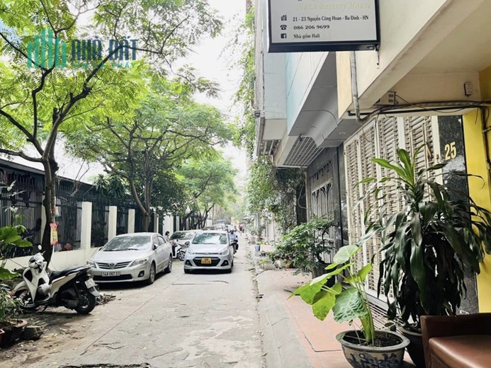Bán Nhà Mặt Phố Nguyễn Công Hoan, Ba Đình. Sau Nhà Mặt Ngõ Oto. 55m2 x 5 Tầng, Mặt Tiền 4.2m. Dòng