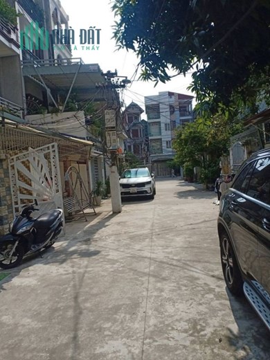 Bán nhà Văn Cao diện tích 77m ngõ ô.tô GIÁ 5.1 tỉ gần Nguyễn Bình