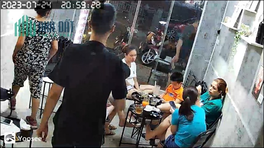 Do em mở hàng chỉ có buổi chiều nên em cần cho thuê mặt bằng buổi sáng tại 133 Vũ Tông Phan. Hợp