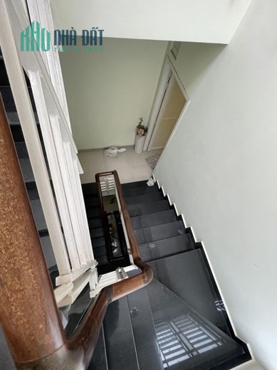 Bán Gấp Nhà 51m2, Đường Phùng Văn Cung, Phường 2, Quận Phú Nhuận.