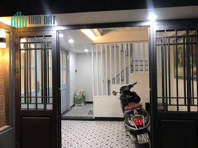 Bán nhà 41m2 phố An Dương, Tây Hồ Gara Ô tô thông Thang máy 7.1 Tỷ
