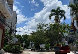 BÁN NHÀ ĐẸP HOÀNG QUỐC VIỆT PHƯỜNG PHÚ THUẬN Q7,DT 40M,HẺM RỘNG,SHR.
