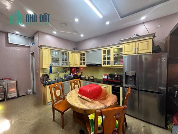 Bán nhà Trần Khát Chân, ô tô, kinh doanh tự xây,15m ra mặt phố 53m*5T* MT 4.9m.