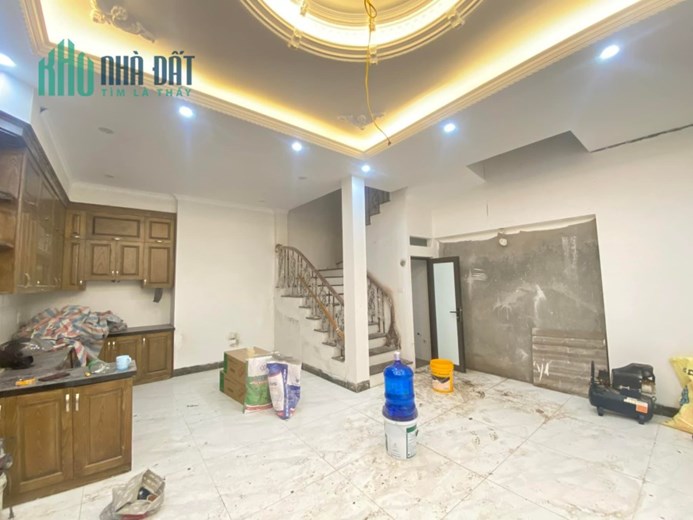 Bán nhà 41m2 F361 An Dương, Tây Hồ Thang máy Nhập Gara Ô tô phi 7.1 Tỷ