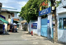 NHÀ 2 TẦNG, LÔ GÓC, Sát MT, Hẻm Thông,  Ngay Chợ, Trường Học, KD TỐT