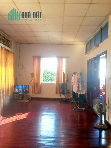 NHÀ 2 TẦNG, LÔ GÓC, Sát MT, Hẻm Thông,  Ngay Chợ, Trường Học, KD TỐT