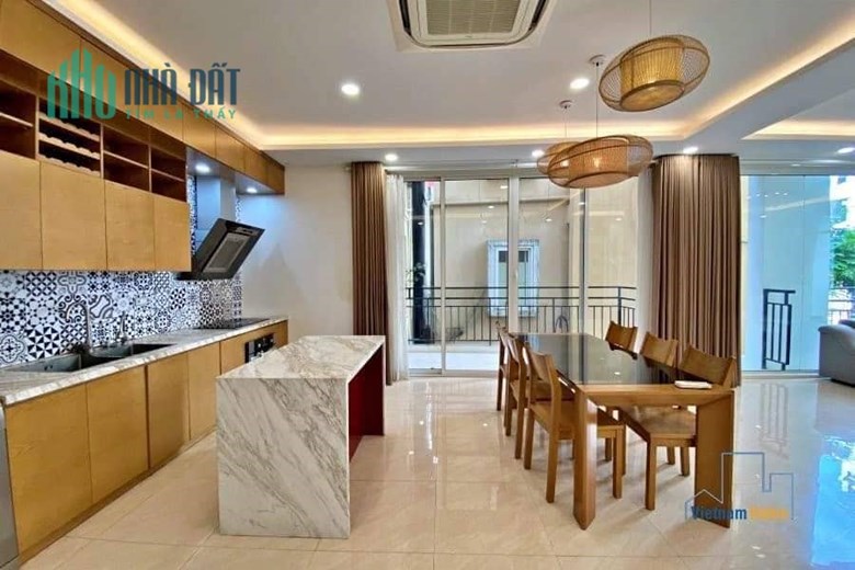 Bán nhà 44m2 phố An Dương, Tây Hồ Gara 2 Ô tô Thang máy Nhập 7.3 Tỷ