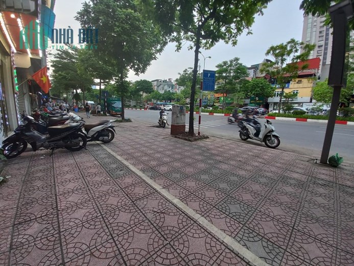 BÁN NHÀ MẶT PHỐ KIM ĐỒNG, HAI MẶT TIỀN, 115M2 x 5 TẦNG, GIÁ 24 TỶ