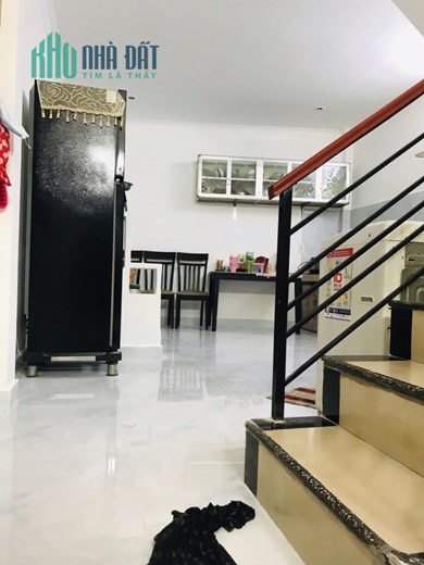 Bán nhà HXT  Phước Long B, Quận 9, ngay chợ Hoa Cau. 75m2 chỉ 4 tỷ