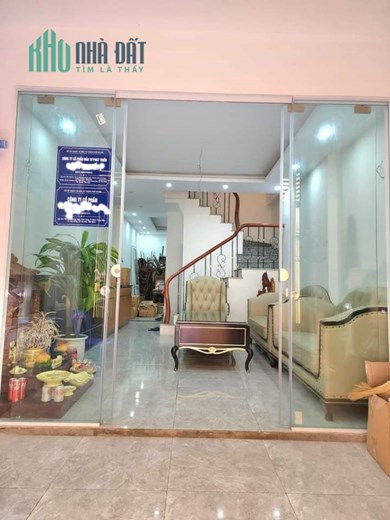 NHÀ MỚI KOONG - KHÁCH MUA VỀ MỞ LÀM VĂN PHÒNG CÔNG TY - CÁCH ÔTÔ 20M PHỐ THÁI THỊNH QUẬN ĐỐNG ĐA