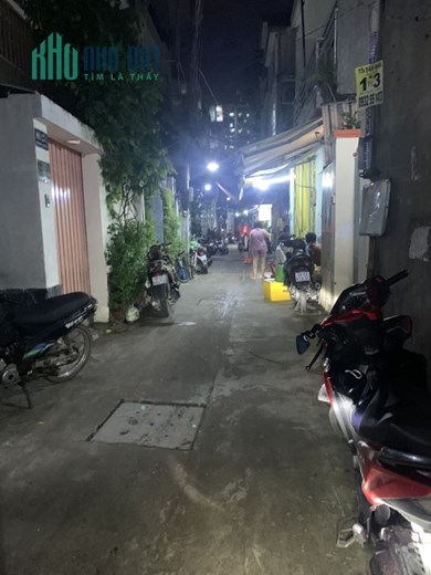 CHÍNH CHỦ BÁN NHÀ HẺM TRẦN XUÂN SOẠN , 40M2 , NGANG 4.2M , DÒNG TIỀN 6TR/TH - 3 PHÒNG CHO THUÊ -