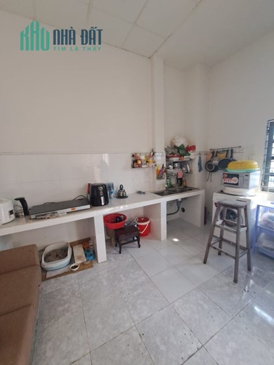 CHÍNH CHỦ BÁN NHÀ HẺM TRẦN XUÂN SOẠN , 40M2 , NGANG 4.2M , DÒNG TIỀN 6TR/TH - 3 PHÒNG CHO THUÊ -