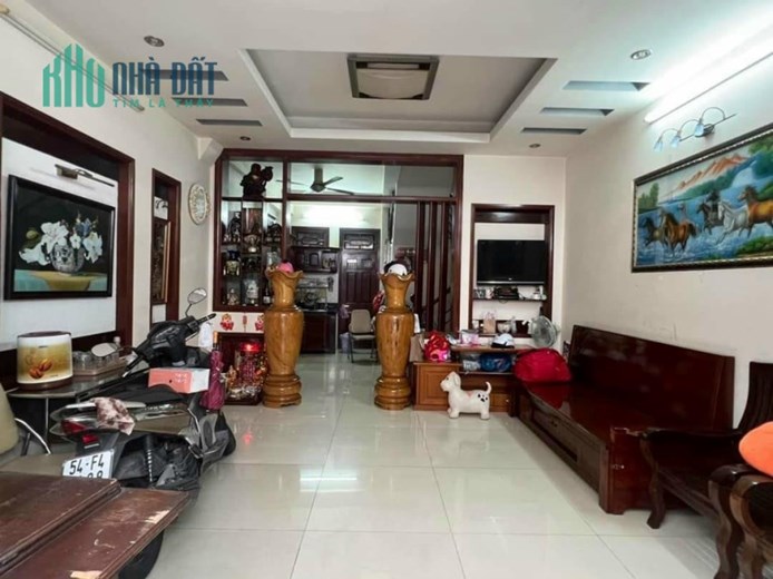 ++CÒN SÓT: MẶT TIỀN TRẦN HƯNG ĐẠO GIÁP QUẬN 1, 45M-5TẦNG-MỚI VÀO Ở NGAY-XÍU 15TỶ