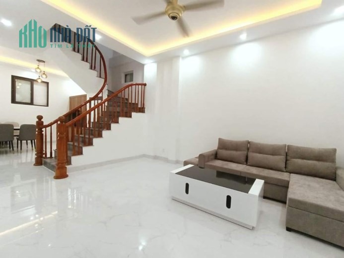 NHỈNH 5 TỶ  - 75M2 - BỒ ĐỀ FULL CÔNG NĂNG- 6 PHÒNG NGỦ - NGÕ THÔNG- TẦM TIỀN - SIÊU TIỆN ÍCH- NHÀ