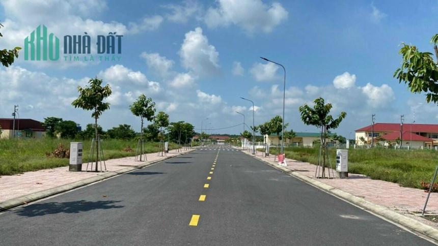 Ưu đãi mở bán 25 nền Nam An, 600tr/100m, mặt tiền 17m. Liền kề Trung Tâm Hành Chính huyện Bàu Bàng