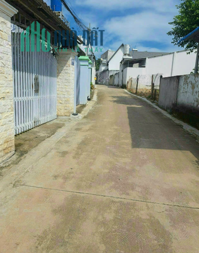 Chính chủ cần bán gấp căn nhà cấp 4 tại TP Thủ Dầu Một giá 1,2 tỉ