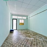 BÁN căn nhà HẺM 90 NGUYỄN KHOÁI, PHƯỜNG 2 QUẬN 4 - 40M2