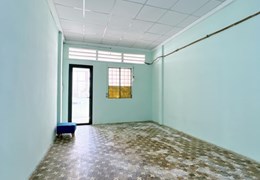 BÁN căn nhà HẺM 90 NGUYỄN KHOÁI, PHƯỜNG 2 QUẬN 4 - 40M2