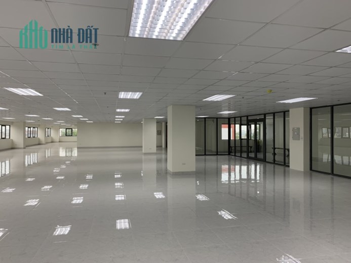 Cho thuê văn phòng đẹp quận Đống Đa, DT 100m2 đến 500m2, giá rẻ, phù hợp mọi mô hình