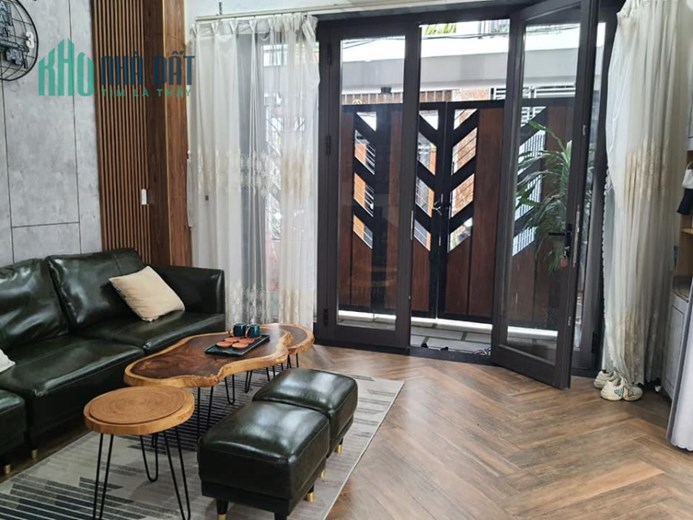 .Nhà 2 mặt kiệt kiệt Hoàng Diệu, 50m2, 4 tầng, mới đẹp 3.x tỷ