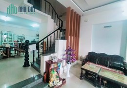 Góc 2 MT Hoàng Văn Thái 60m2x4 tầng nhỉnh 4 tỷ