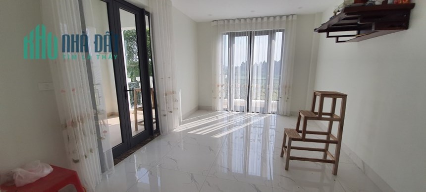 Cho thuê nhà 3 tầng  phố Lý Nam Đế thuộc Time garden. 20tr/ tháng.Liên hệ: 0986.454.393