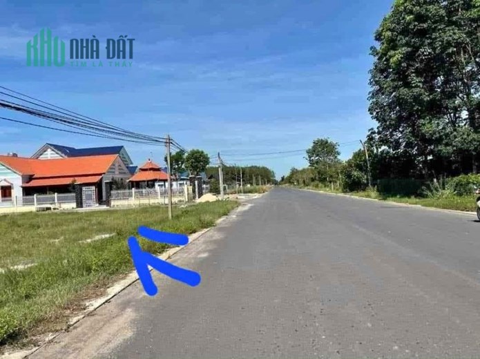 Làm ăn thua lỗ bán gấp 2 lô đất thổ cư 518m2, sát bên khu công nghiệp, 420TR.