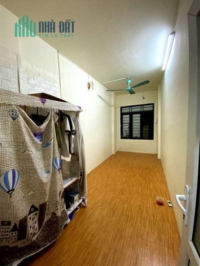ĐẸP VÀ HỢP LÝ, Hào Nam, 20m, 6 tầng, chỉ 2,9 tỷ. TTQ. Đống Đa