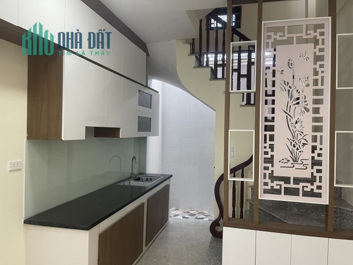 Chỉ 4,35 tỷ sở hữu nhà phân lô quân đội, nhà 2 cửa 2 ngõ đi, 31m2 4 tầng