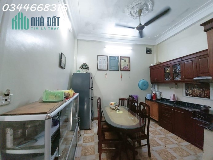 Bán nhà Bồ Đề,  oto đỗ cửa, 48m2 4 tầng giá 5 tỷ